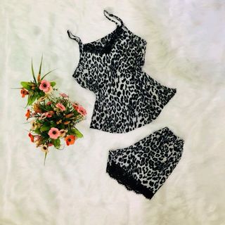 Áo 2 dây beo - Quần đùi