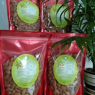 HẠNH NHÂN MỸ TÁCH VỎ CHƯA RANG CAO CẤP HALI NUTS