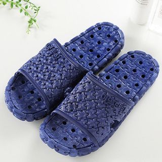 DÉP ĐI TRONG NHÀ HÌNH MẢNH GHÉP