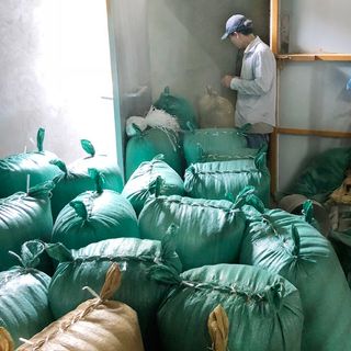 CÁM GẠO NGUYÊN CHẤT TỪ NHÀ MÁY XAY XÁC