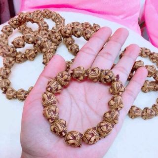 chuỗi đeo tay gỗ Vòng tay phong thủy