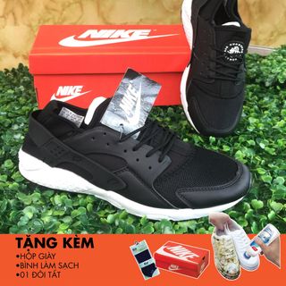 Sneaker đen đế trắng