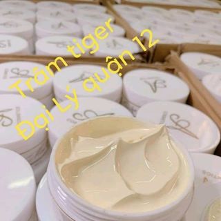 sữa tắm trắng collagen