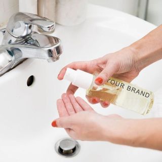 Sản xuất gia công Dầu Tẩy Trang giá sỉ giá bán buôn