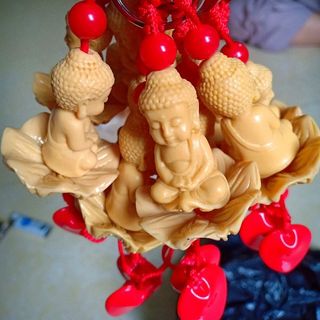 móc khoá hình phật ngồi toà sen