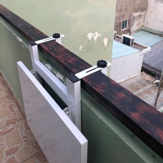 BÀN TREO BAN CÔNG CƯỜNG PHÁT