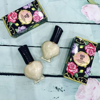 Kem lót makeup Anna Sui Moisturizing Foundation giá sỉ