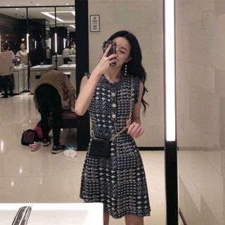 Đầm len nút