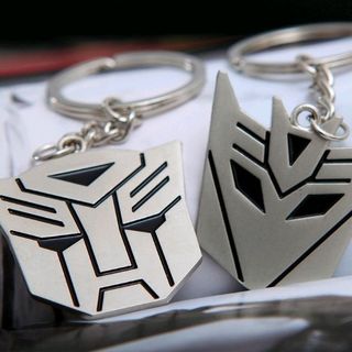 móc khóa cặp đôi giá sỉ 16k 1 cặp 2 cái khuyến mãi kèm 1 dây đỏ đeo tay kèm mặt đủ mẫu