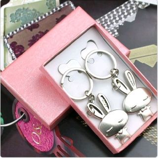 móc khóa cặp đôi giá sỉ 16k 1 cặp 2 cái khuyến mãi kèm 1 dây đỏ đeo tay kèm mặt đủ mẫu