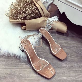 Giày sandal đế đác