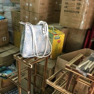 kệ gỗ để chậu hoa