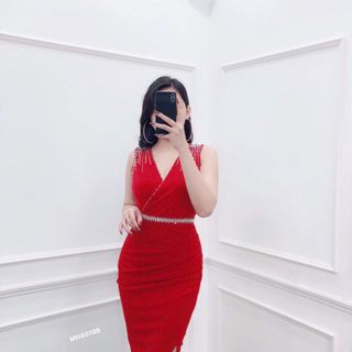 ĐẦM BODY KẾT ĐÁ PHA LÊ TÀ ĐẮP CHÉO