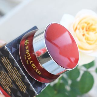 HH White Cream GĐKD Diệu TRang