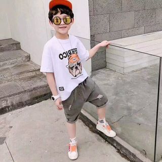 set áo thun và quần jeans cho bé trai