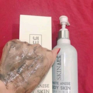 ủ trắng than hoạt tính skin AEC