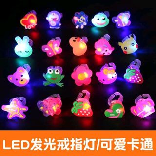 đồng hồ nhẫn phát sáng