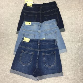 QUẦN SHORT JEAN TRƠN