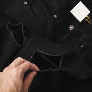 Quần jeans đen nam