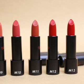 Son Sophia Ampoule Matte Lipstick Limited Vỏ Đen HÀN QUỐC