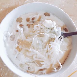 Chè dừa dầm dừa non lá dứa Hải Phòng