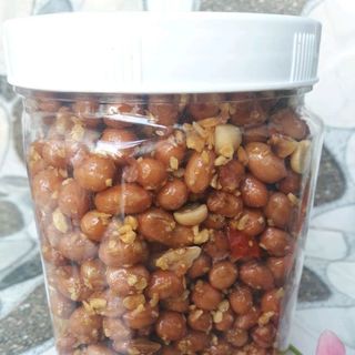 Đậu phộng tỏi ớt 500gr/hũ