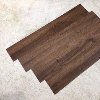 Sàn nhựa giả gỗ keo dán sẵn