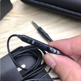 Tai nghe AKG S10 mới 100