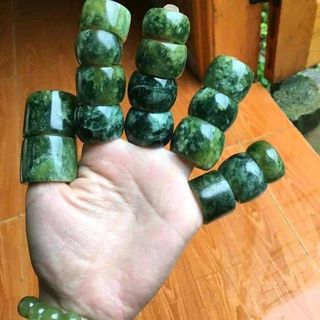 nhẫn ngọc serpentine