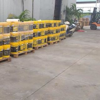 Dầu thủy lực 324668 tại thành phố Hồ Chí Minh Chuyên bỏ sỉ dầu nhớt giá tốt