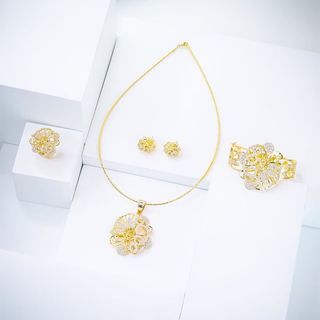 Trang sức giá rẻ