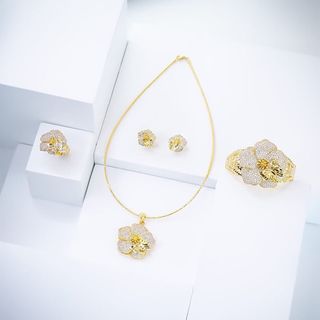 Trang sức giá rẻ