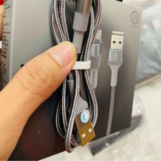 Cáp sạc dây dù