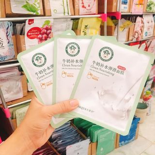 Mặt nạ sữa tươi