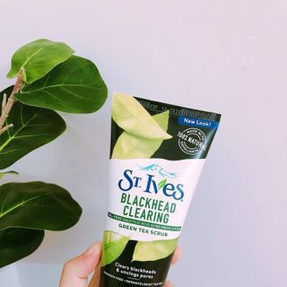 SỮA RỬA MẶT -TẨY TẾ BÀO CHẾT STIVES TRÀ XANH