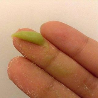 SỮA RỬA MẶT -TẨY TẾ BÀO CHẾT STIVES TRÀ XANH