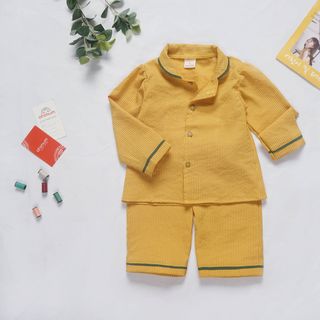 Pijama tằm ý phối viền cổ