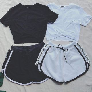 HÌNH THẬT CHÍNH CHỦ Set bộ thể thao áo crop chéo bụng quần short