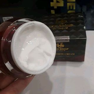 KEM FACE HH WHITE CREAM