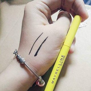 KẺ MẮT NƯỚC