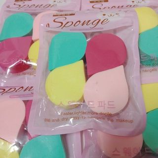 Bông mút đánh kem nền và đánh phấn 1 gói gồm 4 bông Nhiều mẫu Hình giọt nước trái tim ngôi sao