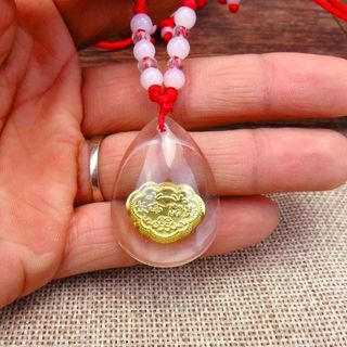Dây chuyền mặt trong suốt mẫu mới