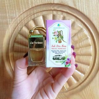 Tinh Dầu treo xe oto tủ áo quần