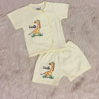 Bộ sơ sinh Carter vạt lệch