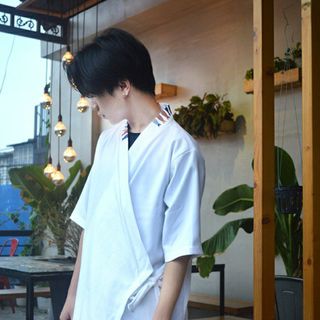 Áo Nhật Bản YUKATA Trắng in Cá Chép