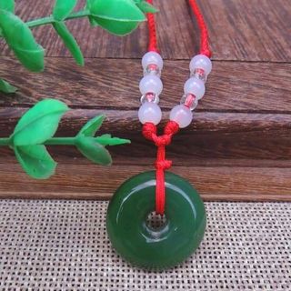 Dây chuyền mặt đá vòng cổ phong thủy