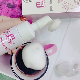 Sữa rửa mặt tự tạo bọt Mwhite