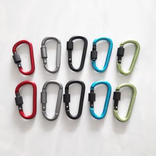 MÓC KHÓA NHÔM CHỮ D 8CM