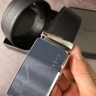 Thắt lưng nam Pedro xuất dư