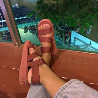 Sandal Bền Nhẹ Êm Saado